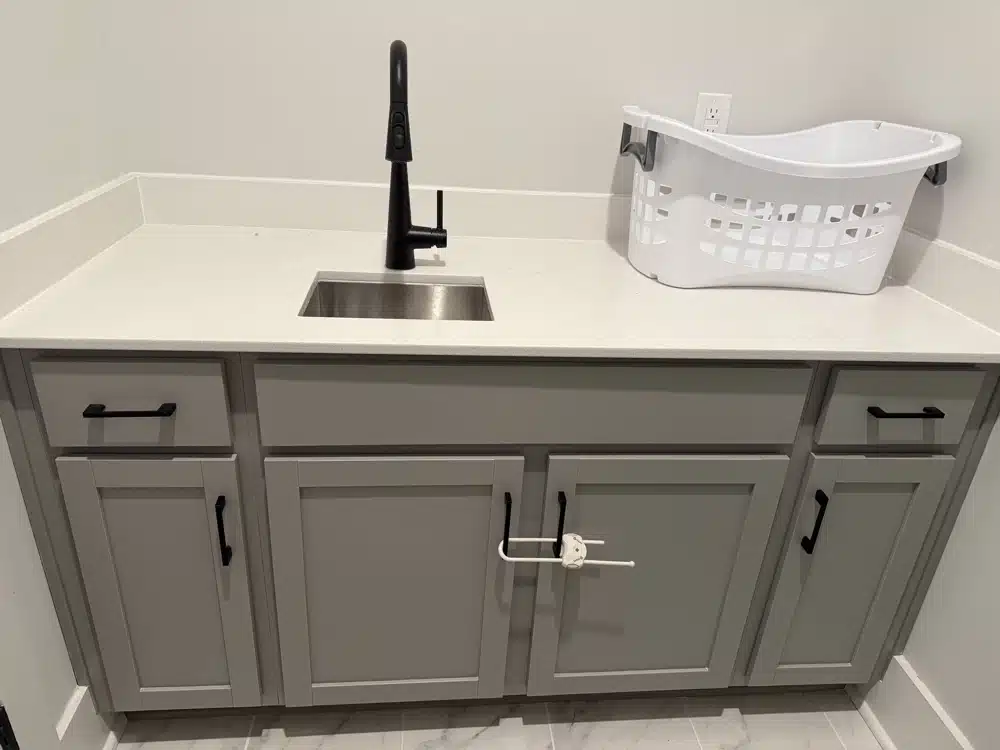 laundry room counter with sink